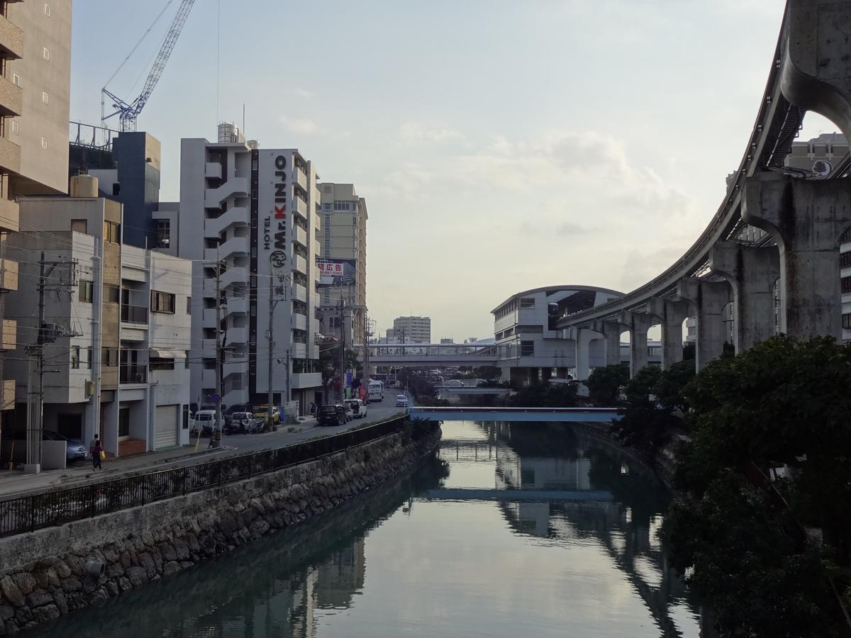 Апарт отель Mr. Kinjo In Asahibashi Station Наха Экстерьер фото